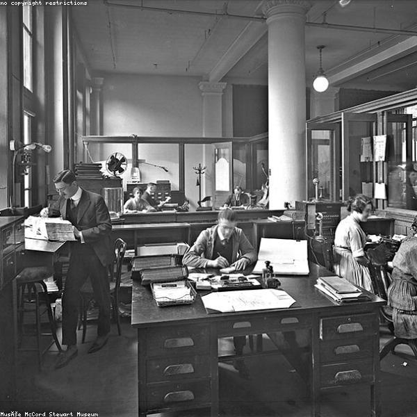 Ventilador de Pared 16" Indurama